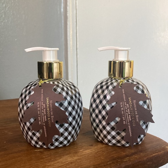 NWT 2- Maison De Base- Buffalo Check Pumpkin Sandalwood & OUD Scented Hand Soaps - Picture 4 of 17